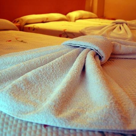 Hostal Stop Cantalejo Cameră foto