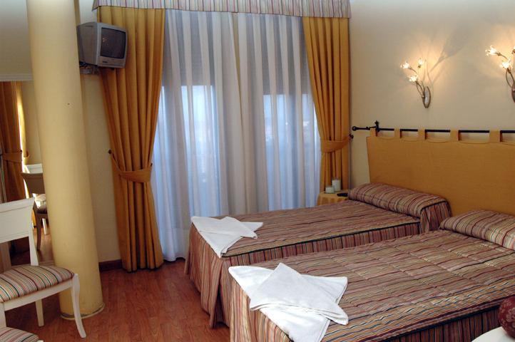 Hostal Stop Cantalejo Exterior foto